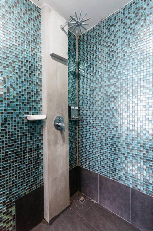Blutique Hotel Bangkok Ngoại thất bức ảnh