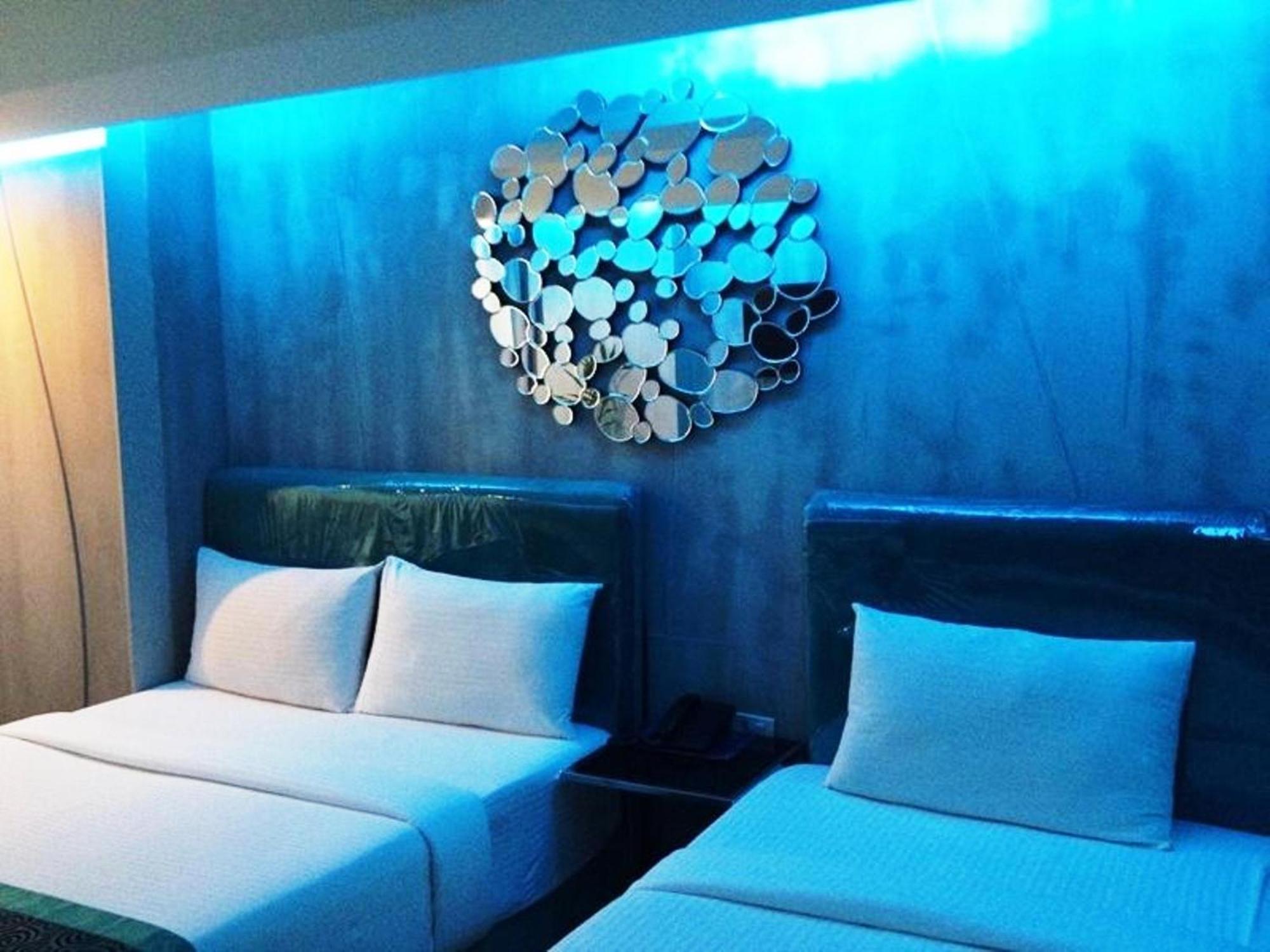 Blutique Hotel Bangkok Ngoại thất bức ảnh