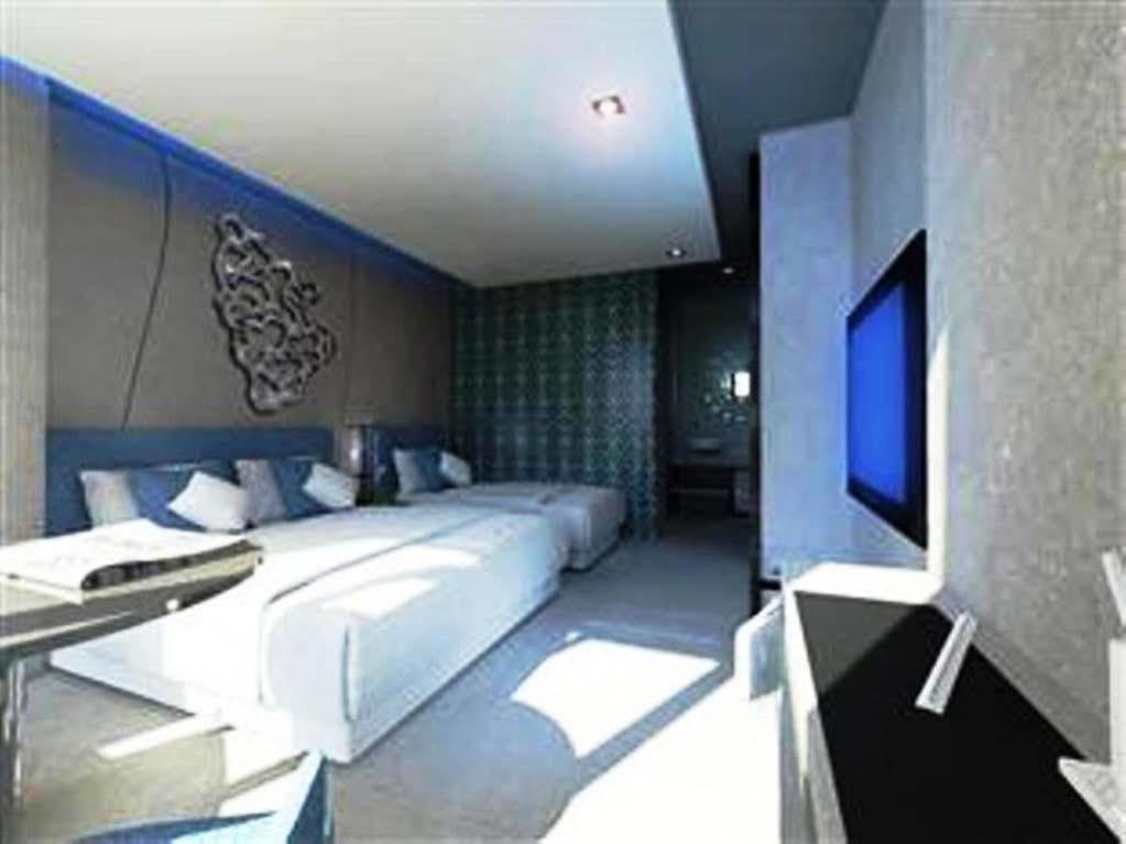 Blutique Hotel Bangkok Ngoại thất bức ảnh
